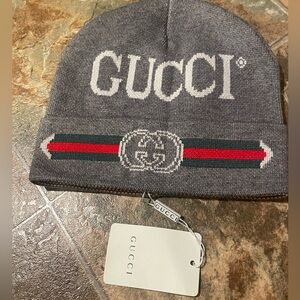 GGee monogram logo beanie for men or women 💕🔥🔥🔥